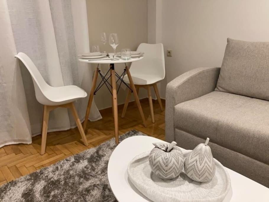 Cozy Studio In The City Center ! Ιωάννινα Εξωτερικό φωτογραφία